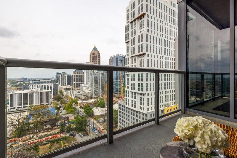19th Floor - Skyfall - image 14