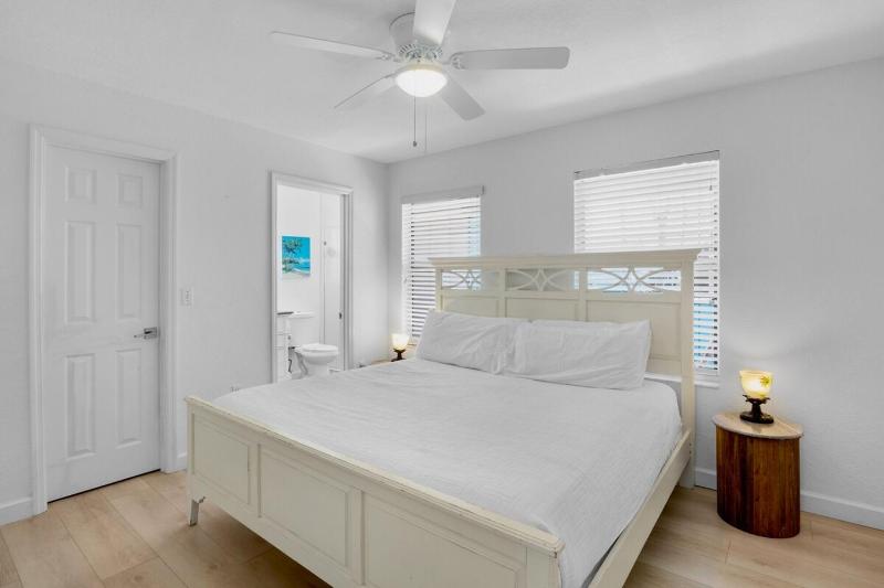 Beach Sunrise and Sunset Villas - image 37