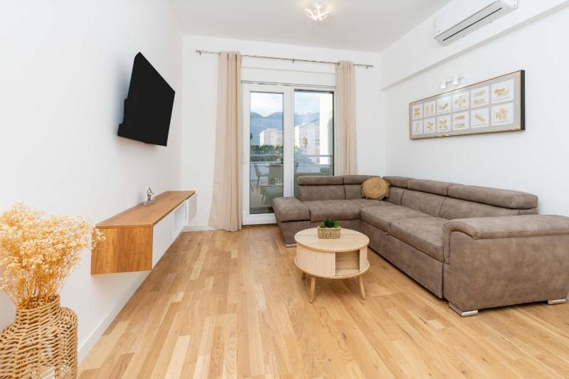 K&K Apartment - image 11