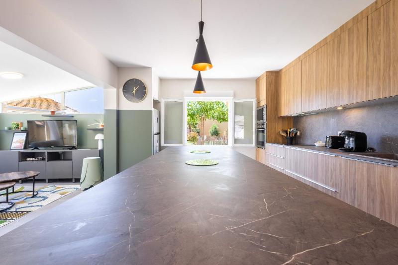Ensemble Villa et Studio Piscine Proche Plage - image 36