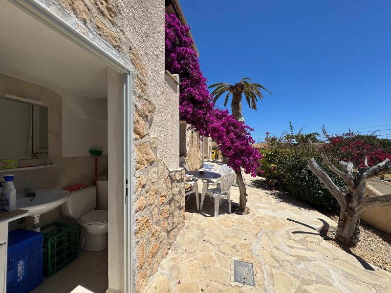 Beautiful villa with private pool and seaview - image 15