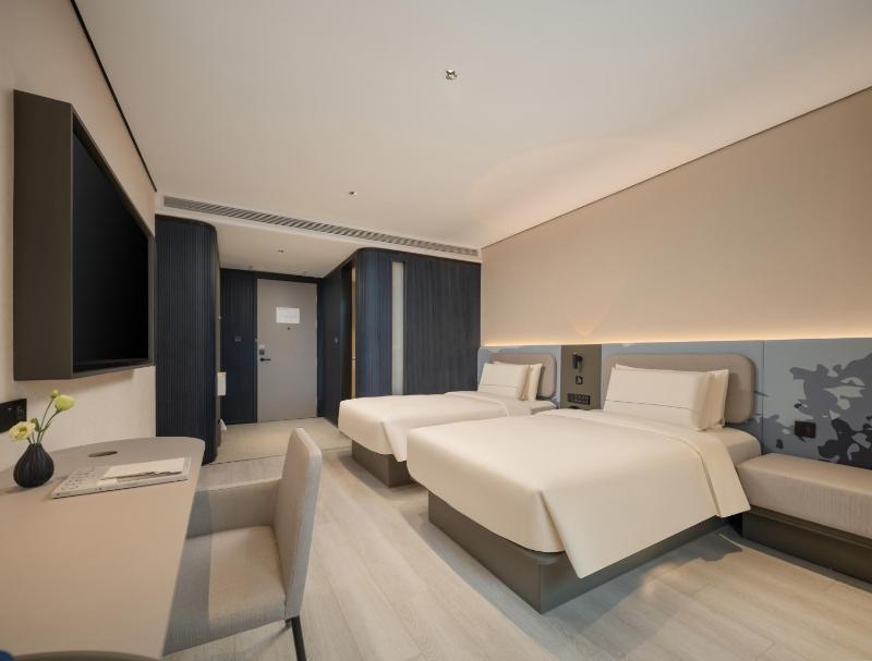 Atour Light Hotel Xi'an Hepingmen Underground Station Huancheng South Road - image 7