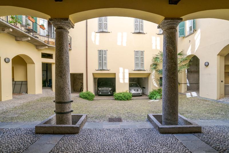 Como Center Apartments - image 12