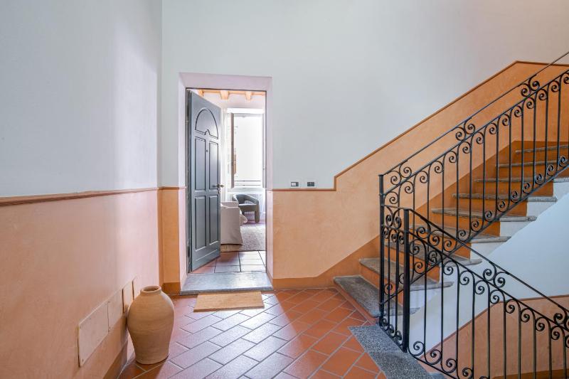 Como Center Apartments - image 19