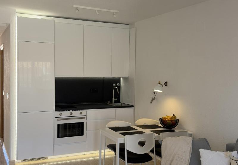 BR1 AquaMarina Campoamor Beach - image 23