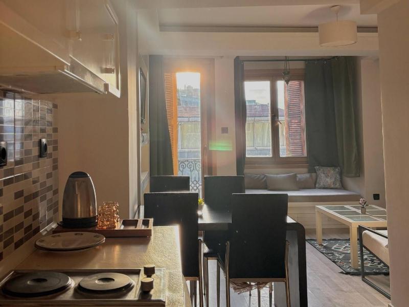 Taksim Square1BR Suite 04 - image 16