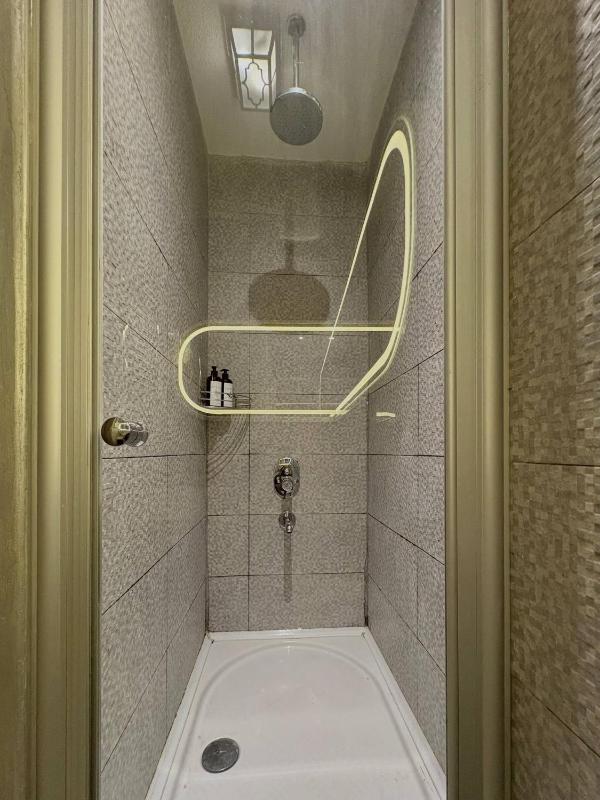 Taksim Square1BR Suite 04 - image 4