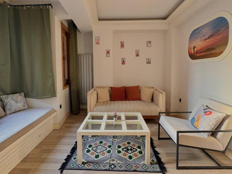 Taksim Square1BR Suite 04 - image 9