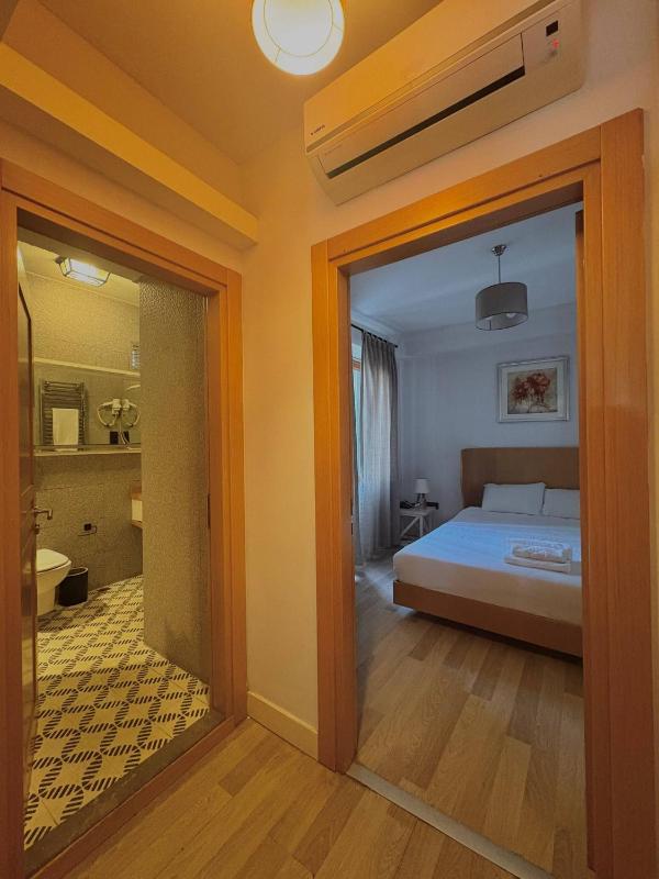 Taksim Square1 Bedroom Suite 05 - image 12