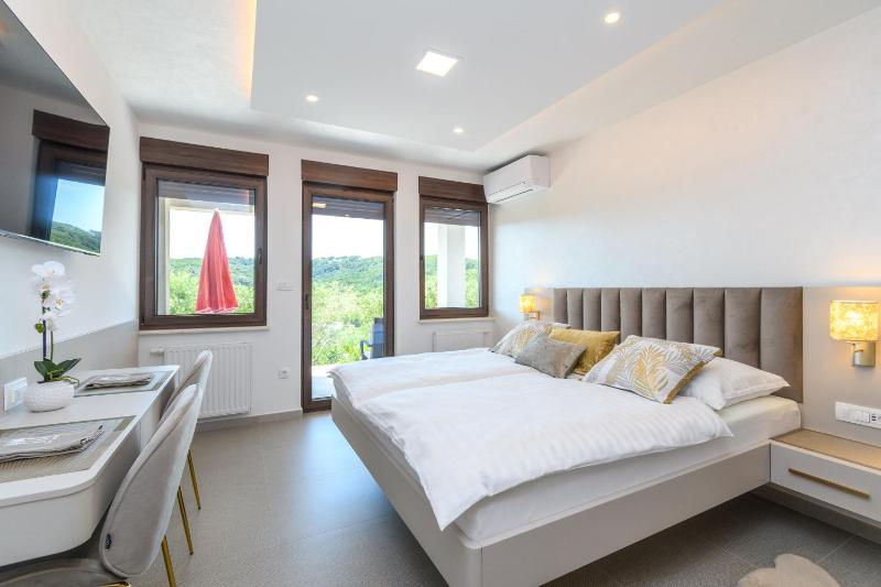 Apartments Villa Ana - image 16