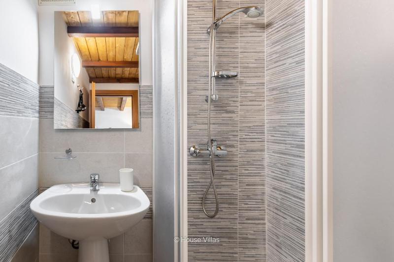 Iblea Apartments - image 11