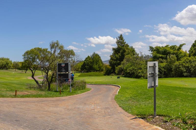 Winelands Golf Lodges 21 - image 2