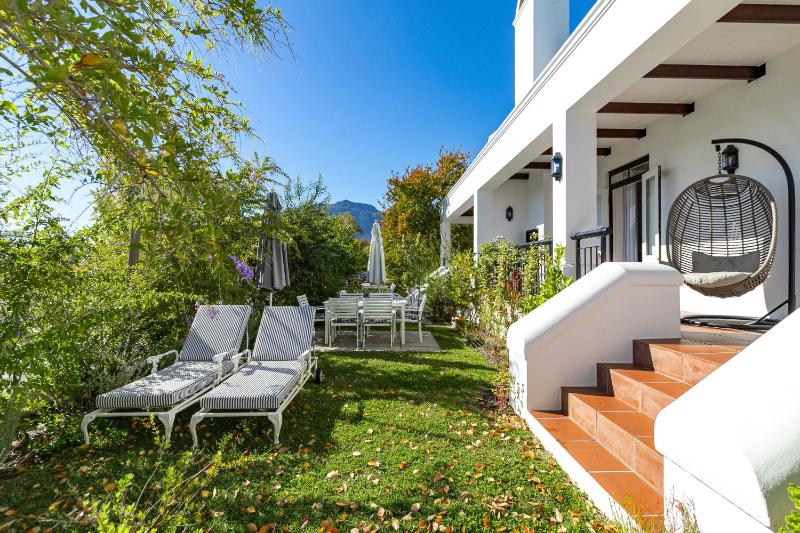 Winelands Golf Lodges 27 - image 14
