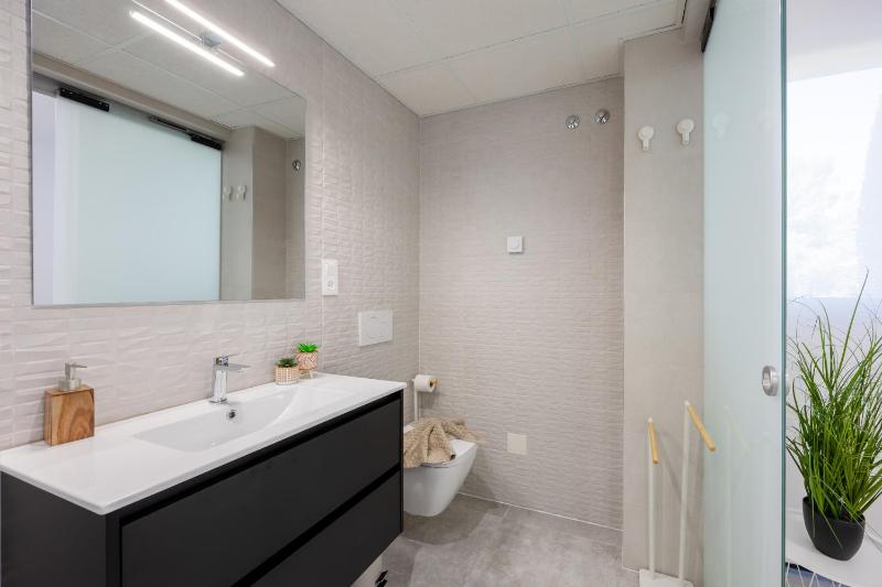Suncasa - Moderno apartamento en la Costa Blanca - image 7