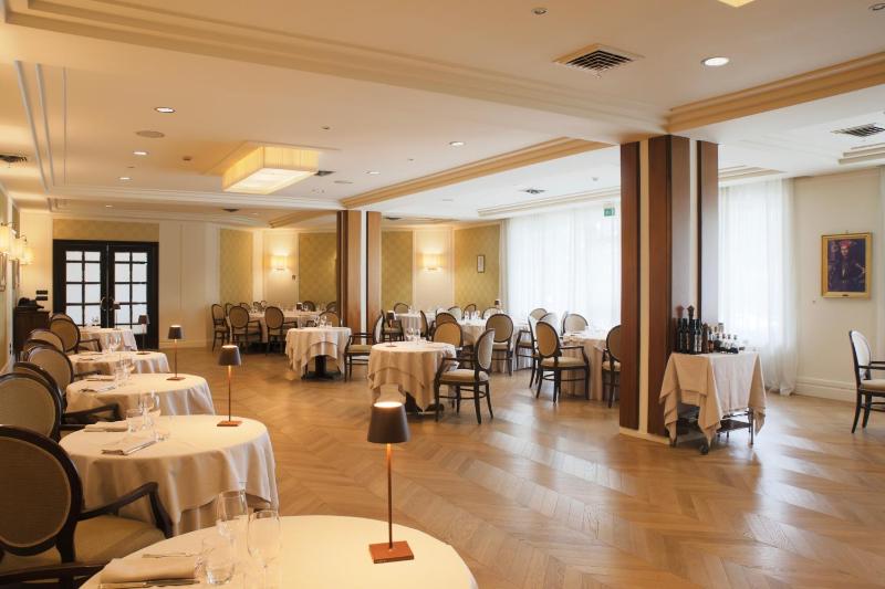 Perugia Plaza Hotel - image 43