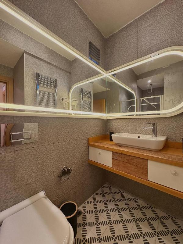 Taksim Square1 Bedroom Suite 06 - image 3
