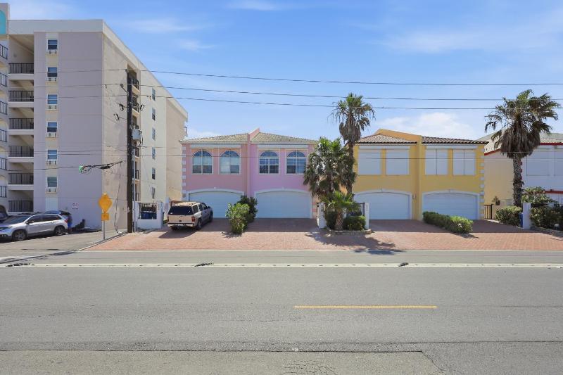 Incredible Views From Oceanfront 3 Bedroom Townhouse Townhouse - image 23