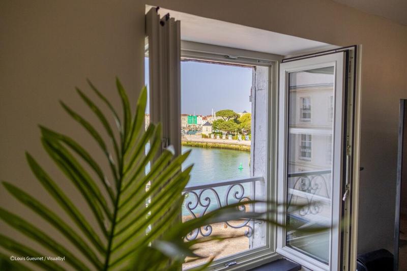 Appart avec vue exceptionnelle sur le Vieux-Port - image 18