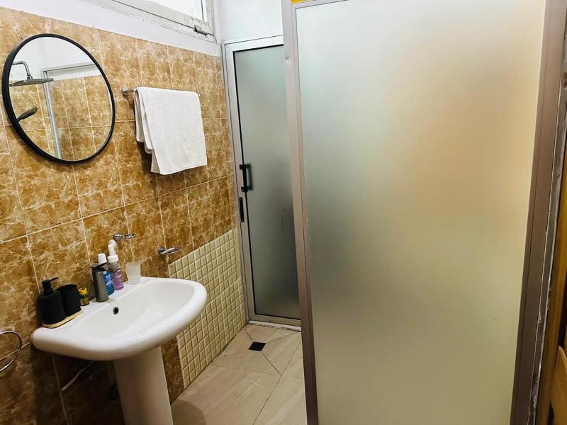Appartement complet centre-ville de Kinshasa - image 7