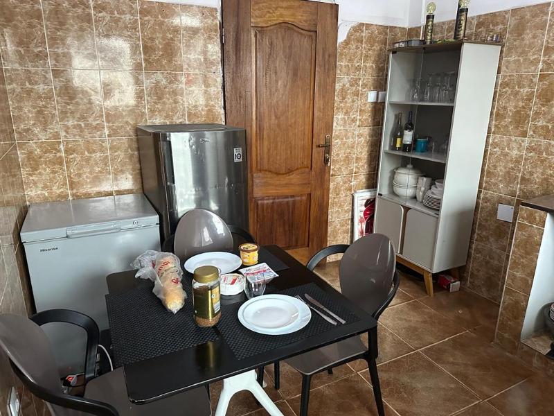Appartement complet centre-ville de Kinshasa - image 4
