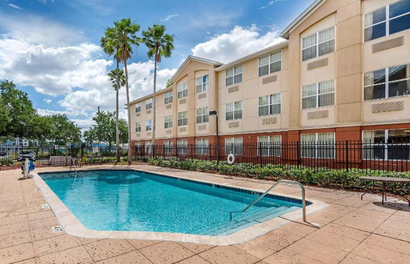 Extended Stay America Suites - Tampa - Airport - N. Westshore Blvd. - image 4