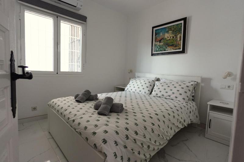 R1360 Alhama 54 - image 15