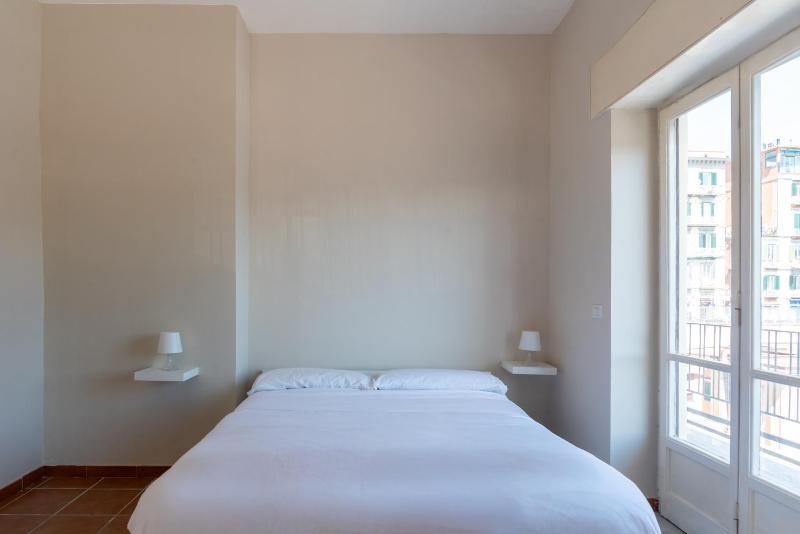 Corso Vittorio Private Stay – Vesuvio View - image 9