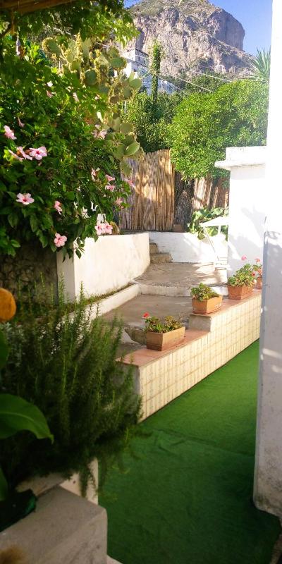 Sea Breeze House - image 38