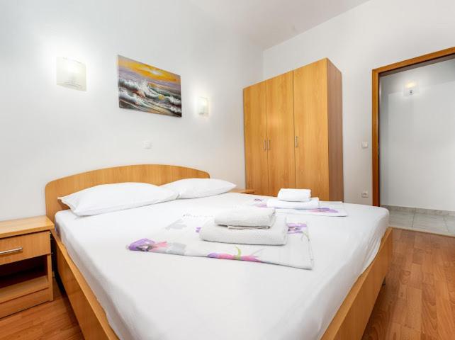 Apartments Akmadzic - image 35