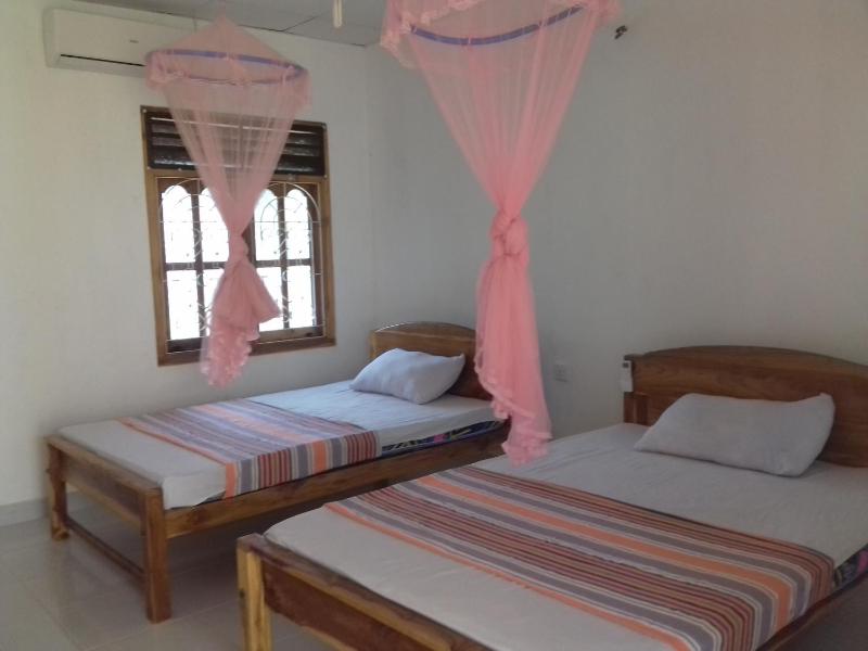 Hotel Sea Shadow - image 17