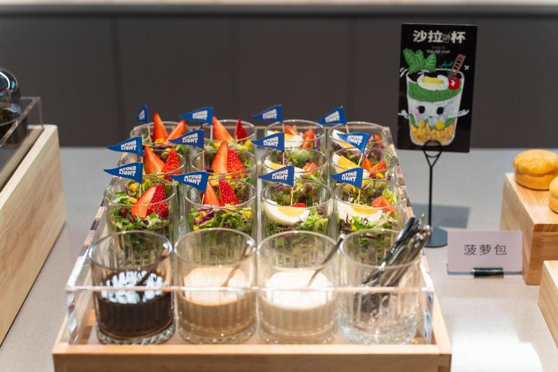 重庆洪崖洞朝天门轻居酒店 - image 3