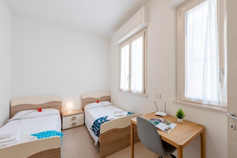 La Suite 2 Ondina Viareggio 200m from sea - Happy Rentals - image 22