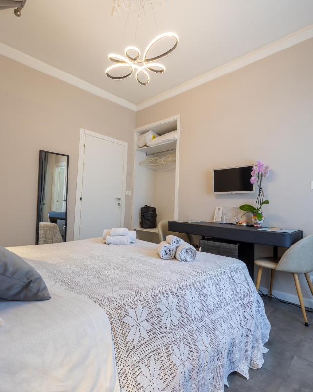 Athena Charming Rooms - image 23