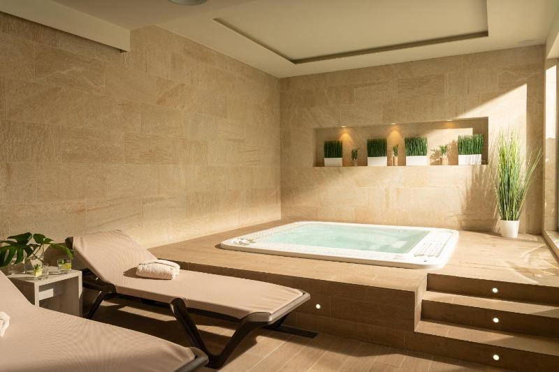 Hotel Helios Lloret - image 26