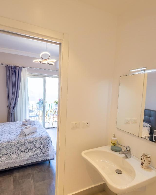 Athena Charming Rooms - image 35