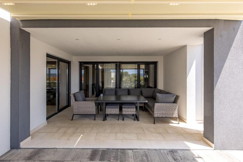 Spacious Pool Apartment Crikvenica - Happy Rentals - image 20