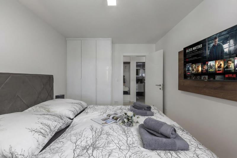 Spacious Pool Apartment Crikvenica - Happy Rentals - image 5