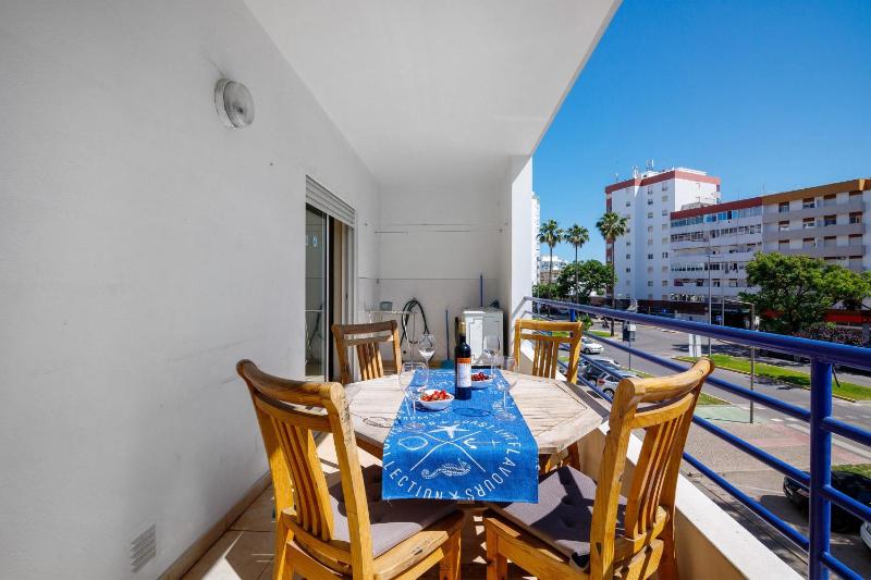 Rei Apartment - image 15