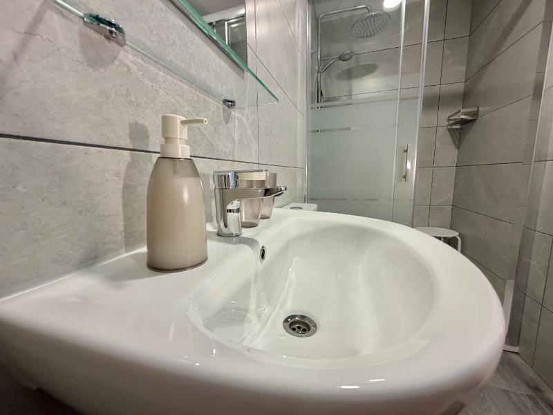 Sagra Hotel - image 10