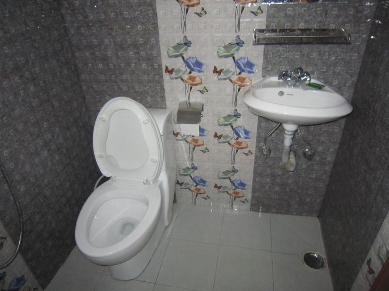 Hotel Sunflower - image 12