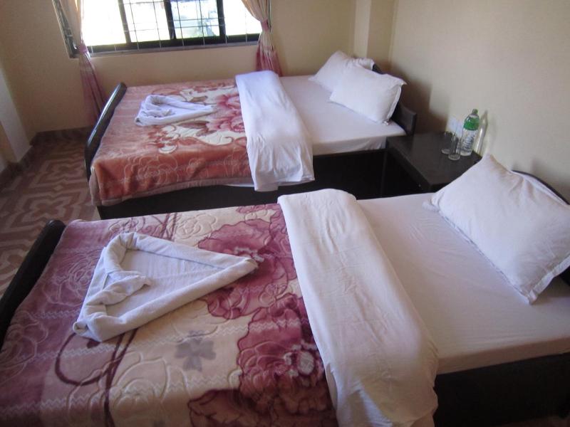 Hotel Sunflower - image 1