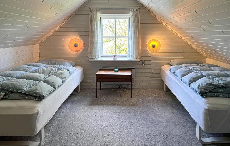 Beautiful Home In Thisted With House Sea View - image 6