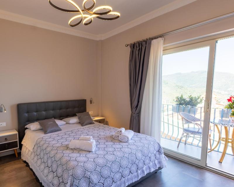 Athena Charming Rooms - image 44