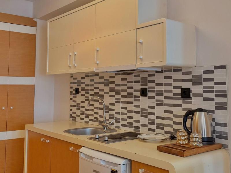 Taksim Square1BR Suite 02 - image 12