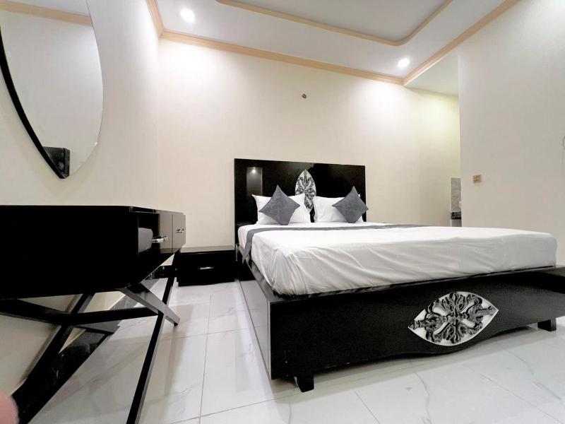 Step Inn Family Hotel Lahore - image 14