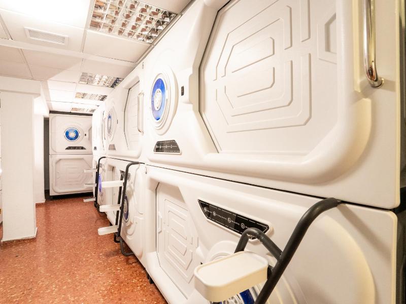 Just Hostel Capsules Alicante - FREE Towels & Luggage Storage - Near Railway - image 6