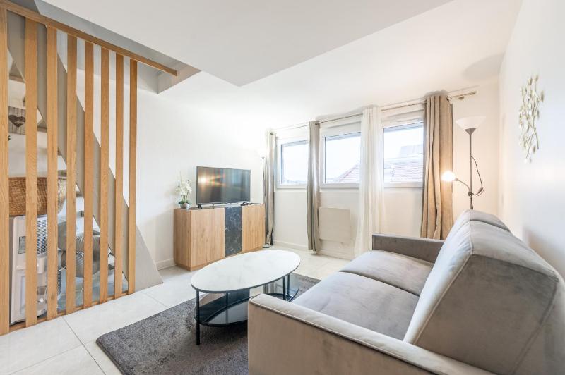 SmartStay Lake Centre Annecy - image 25