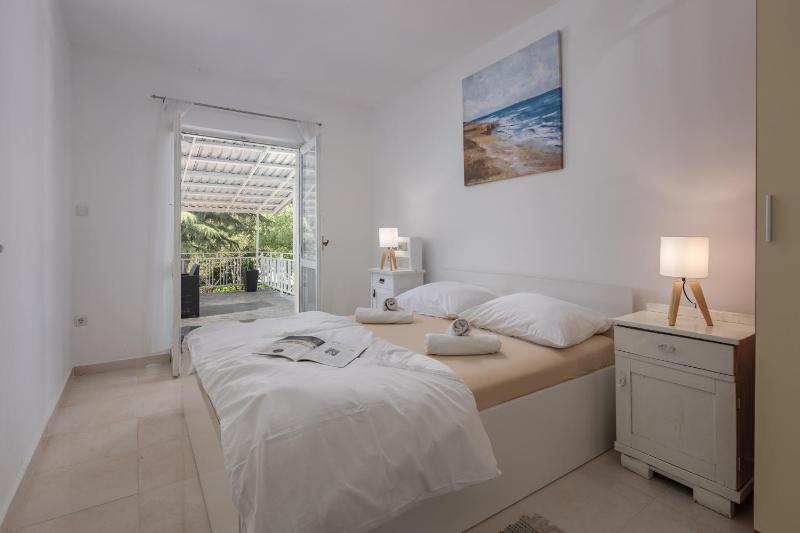 Sea View Apartment Terazza Grande - Happy Rentals - image 14