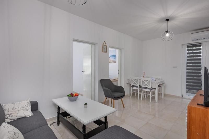 Sea View Apartment Terazza Grande - Happy Rentals - image 15