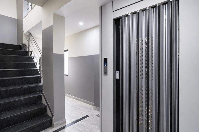 BR Green' Hotel - image 8